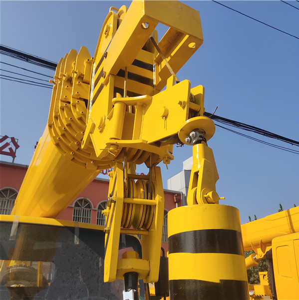 國六凱馬10噸汽車(chē)吊