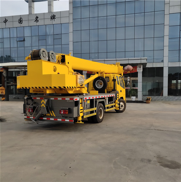 國五凱馬10噸汽車(chē)吊